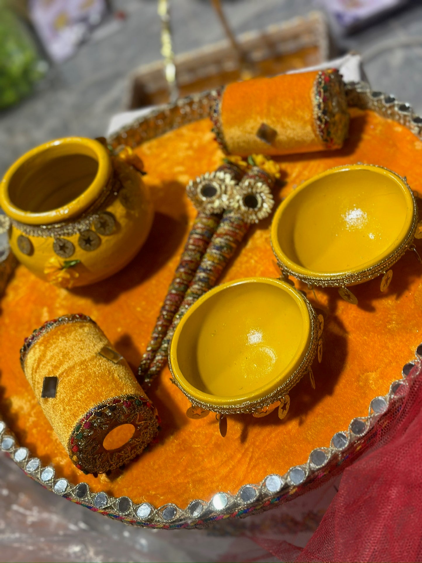 Velvet Round Diya Cone Thaal