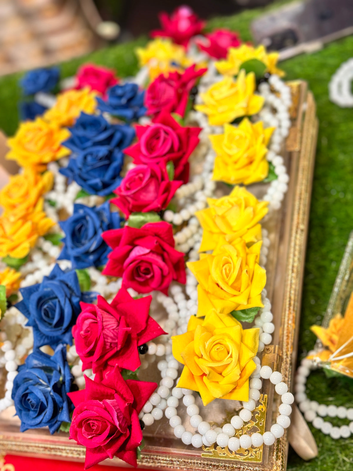 Floral Design Gajray 12 PCS