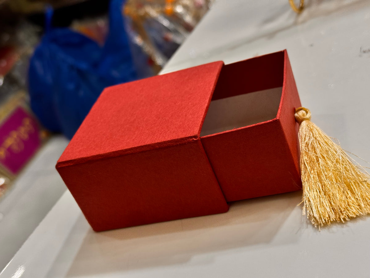 Plain Sliding Bid Box (Minimum 50 Pieces)