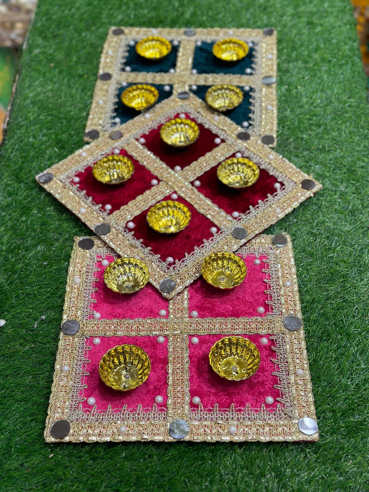 Velvet 12 Inch Gota Plate