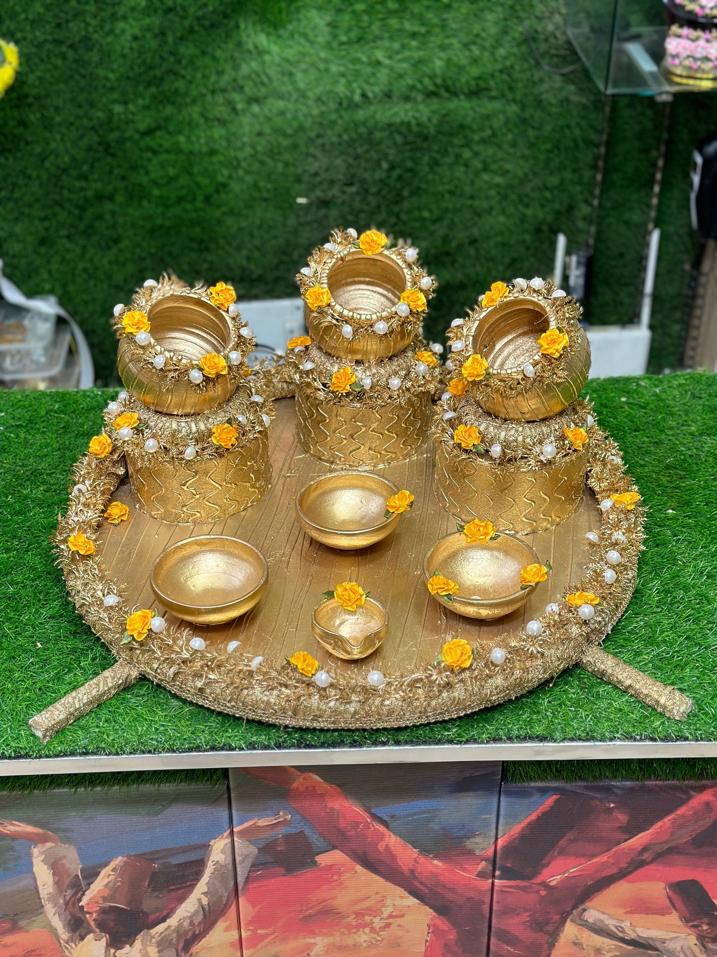 Gold Work Matki Thall