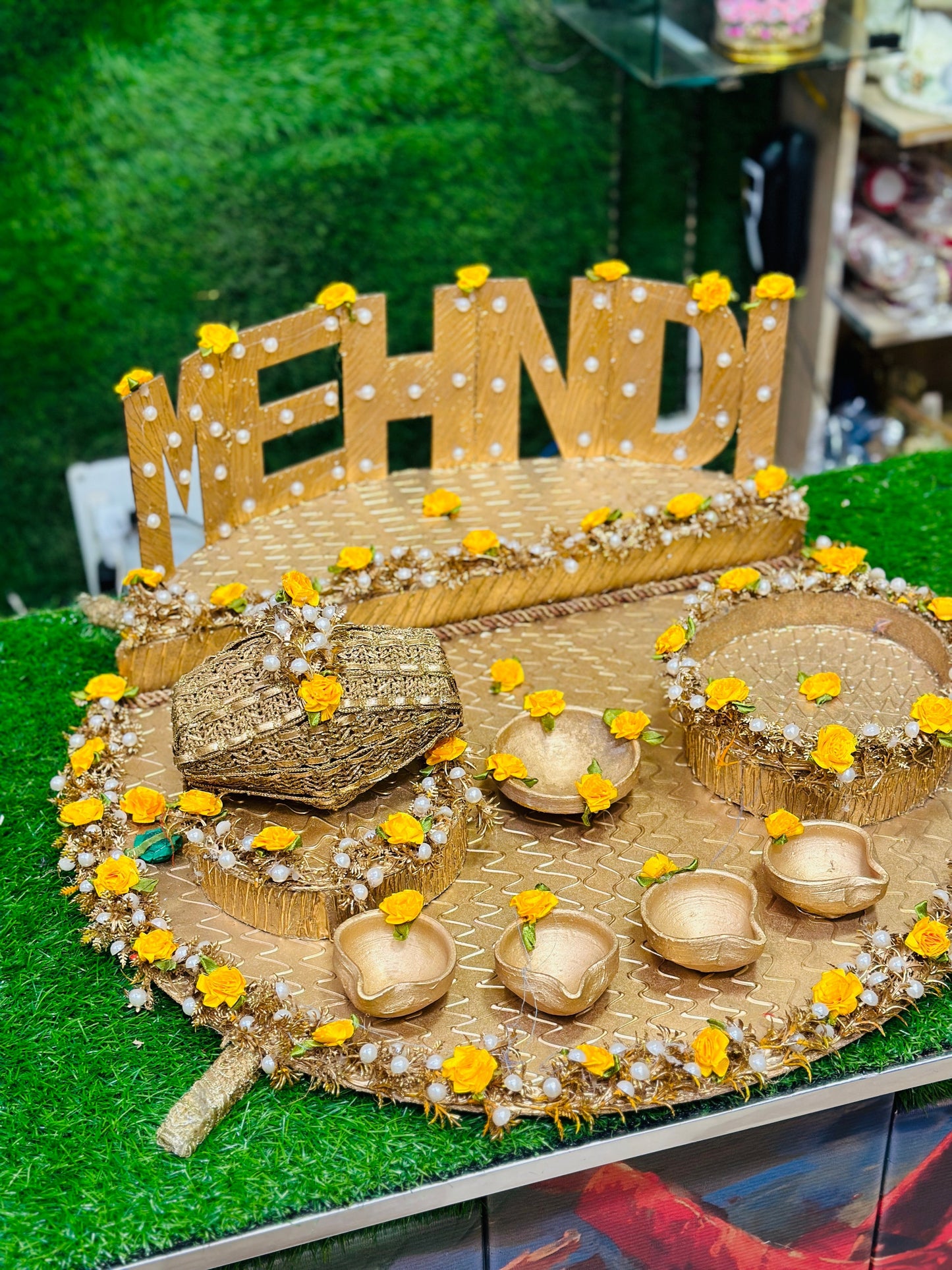 Mehndi Gold Work Thall