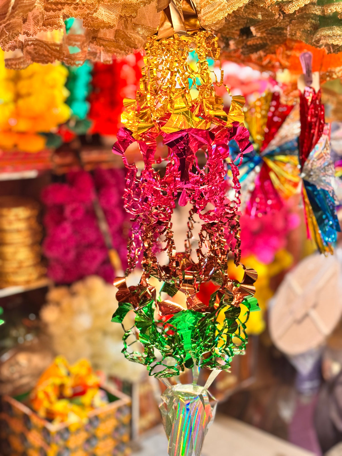 Plastic center hanging