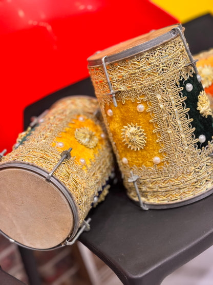 Mini velvet dholki