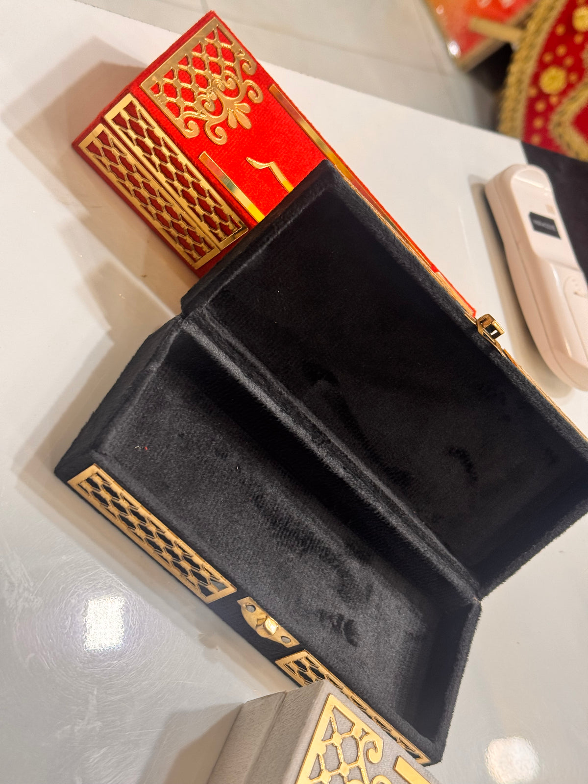 Haq mehar box
