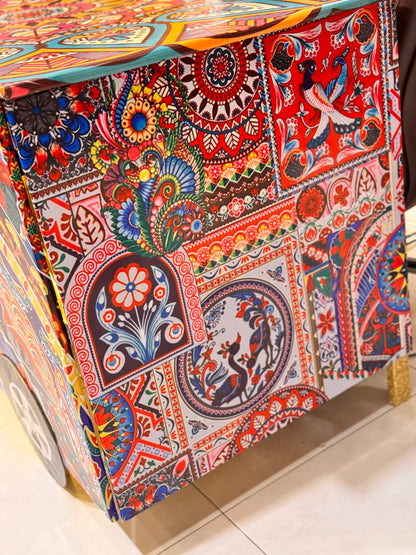 Table for mehndi bazar