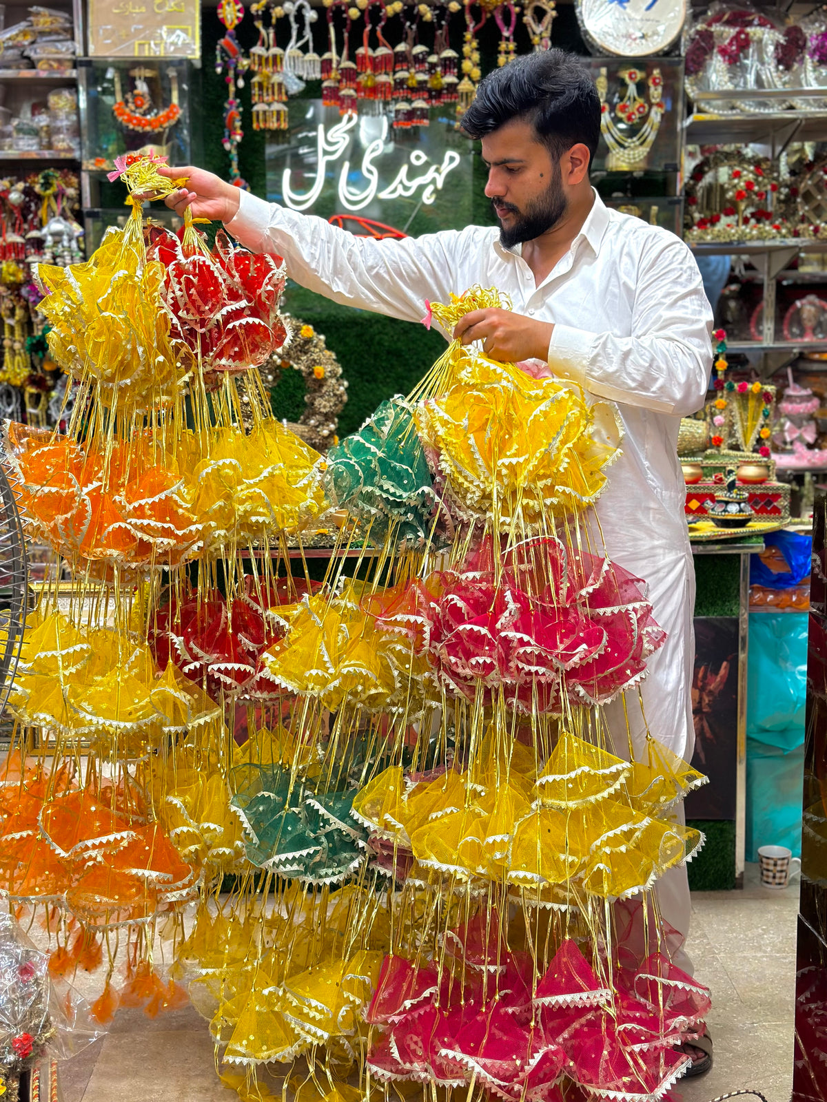 Simple net tussle lari
