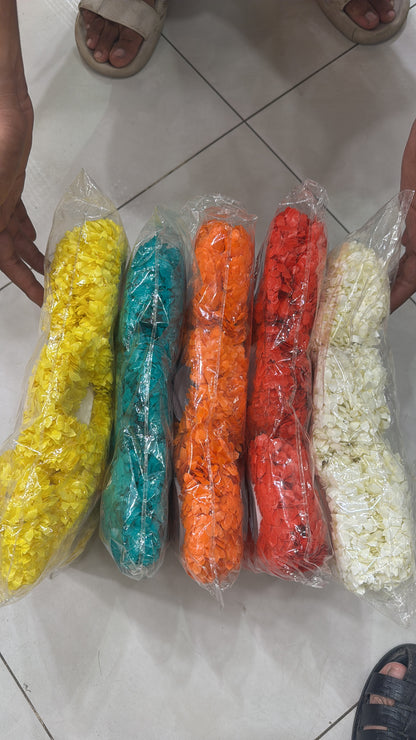 Plain color gajra