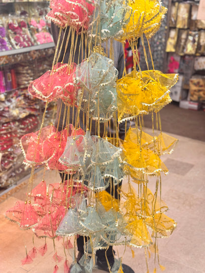 Simple net tussle lari