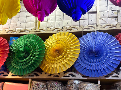Paper round fans