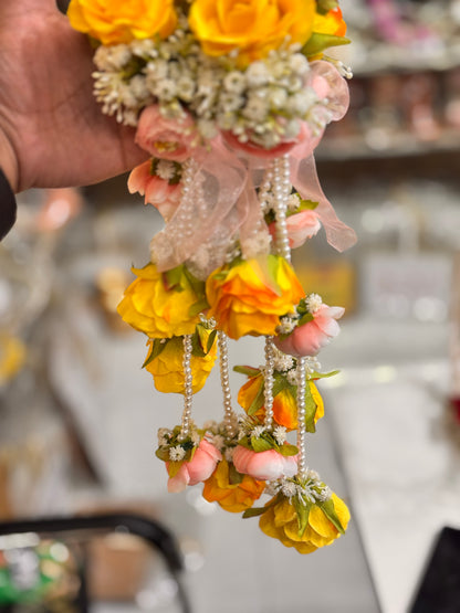 Premium fabric floral gajra