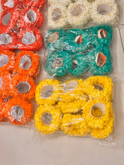 Plain color gajra