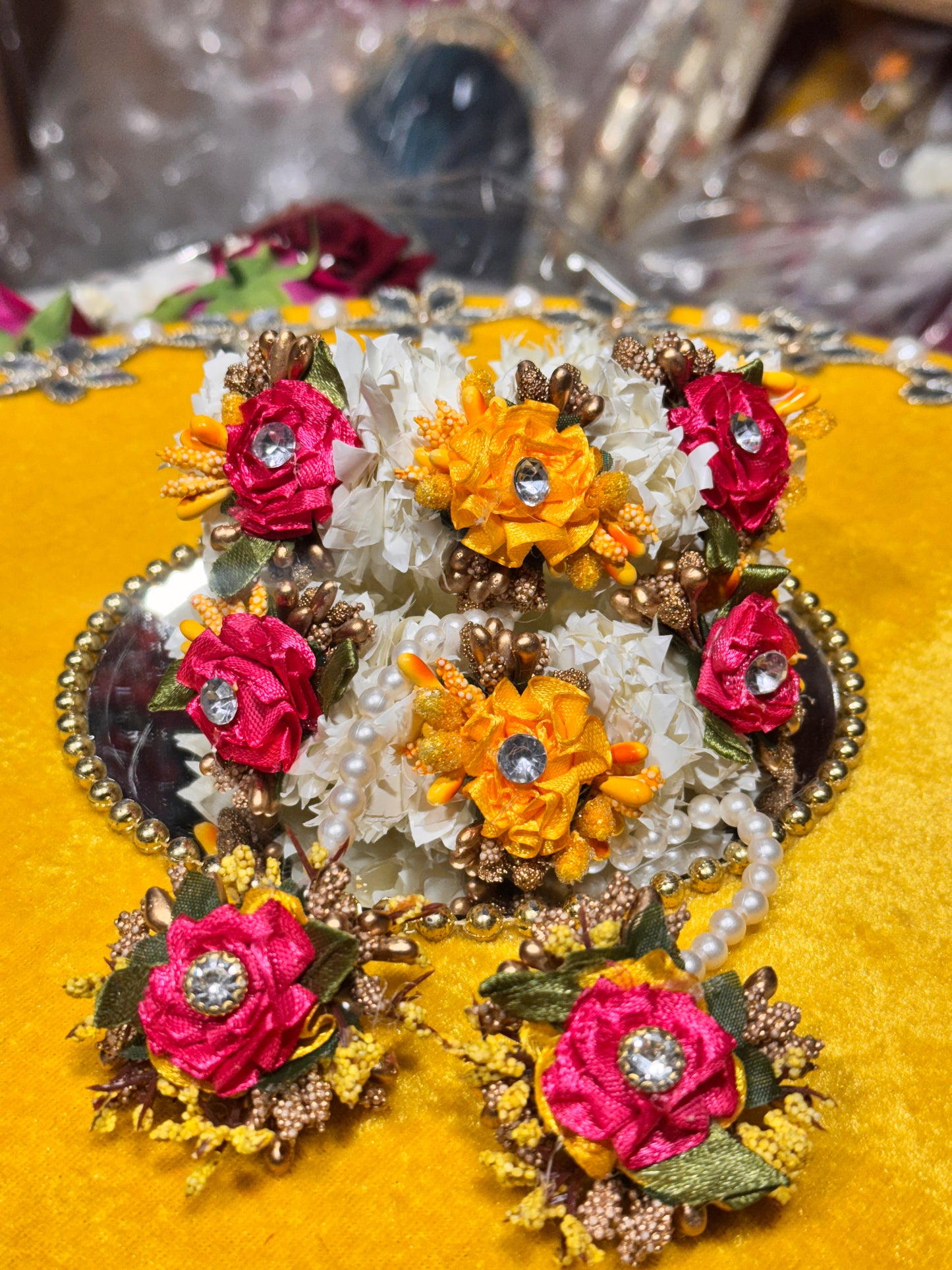 Gajra with rings