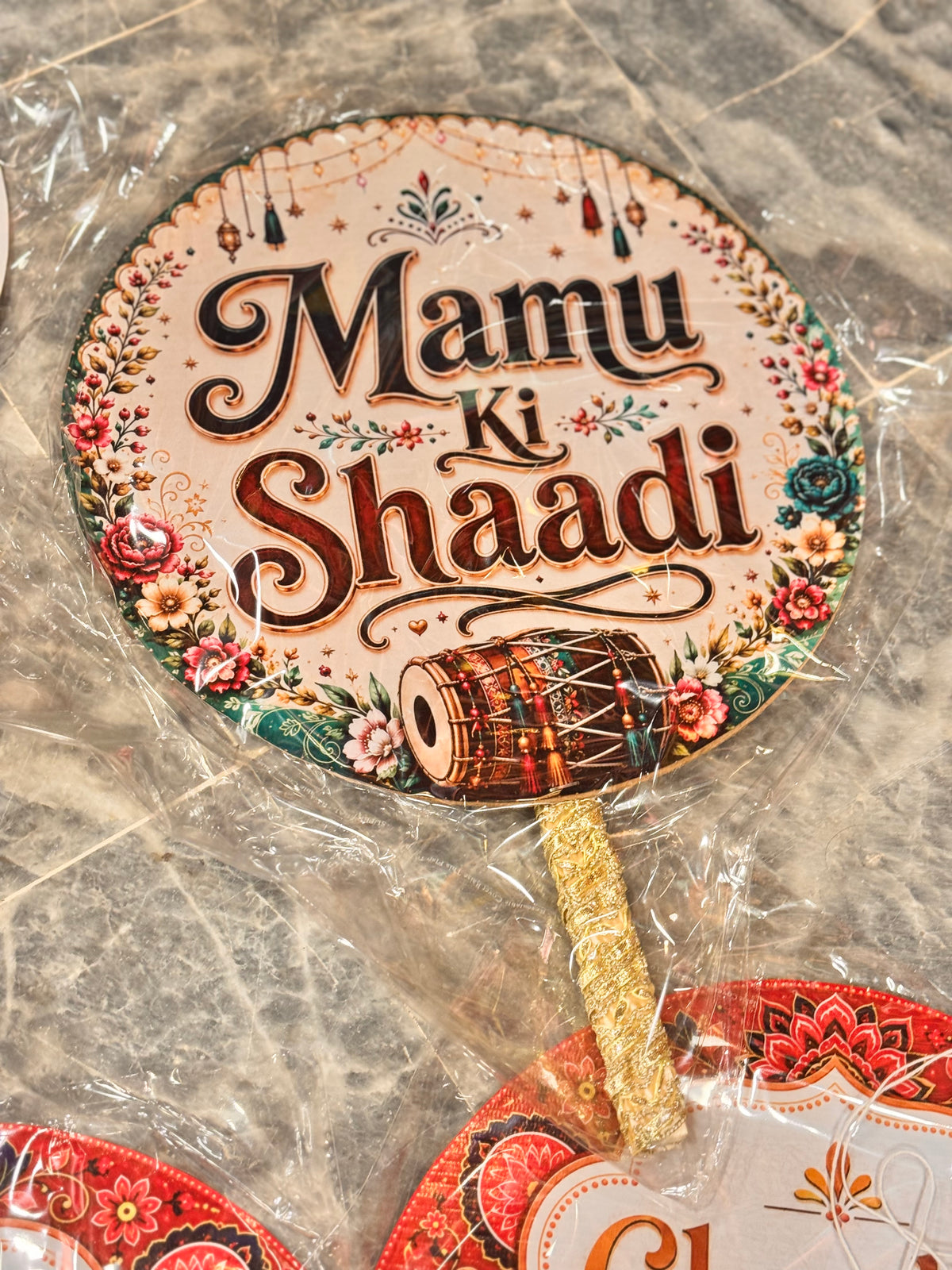 Round printed props