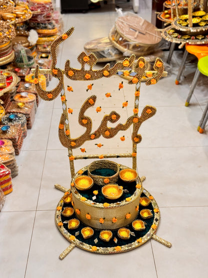 Velvet Step Thaal Dost ki Mehndi