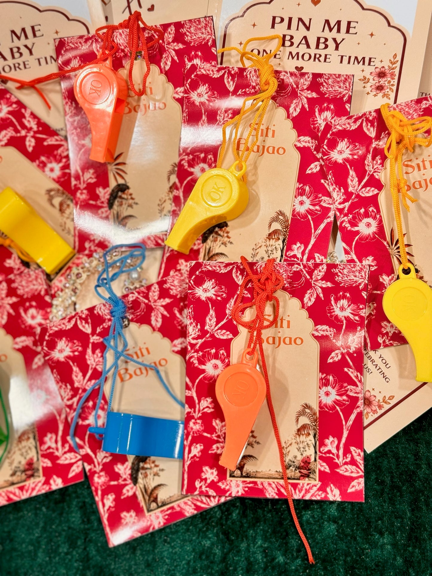 Whistle with Card
