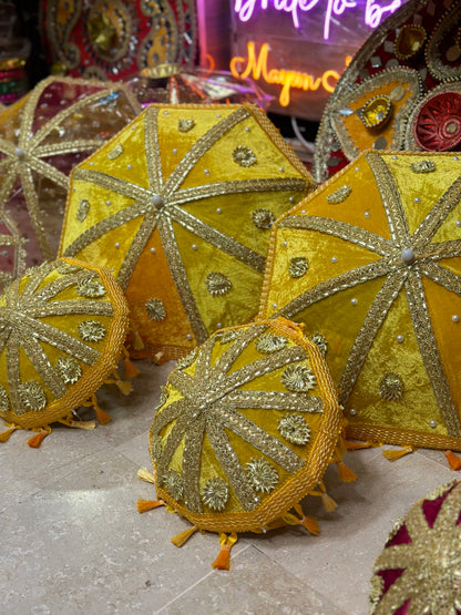 Decorative Velvet Umbrella Set 1