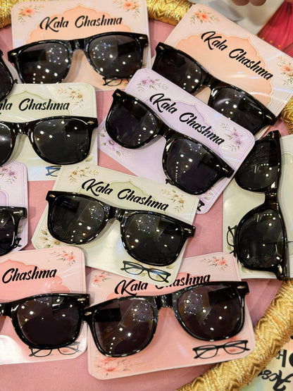 Glasses with Card Pastel Theme