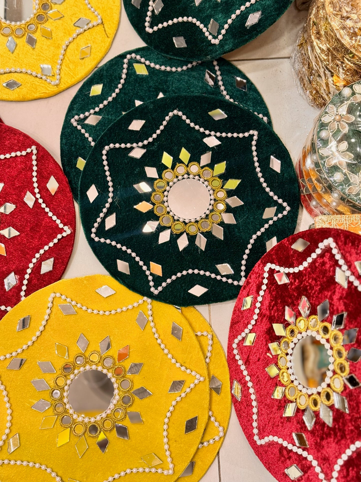 Velvet Mirror Plate Design 3