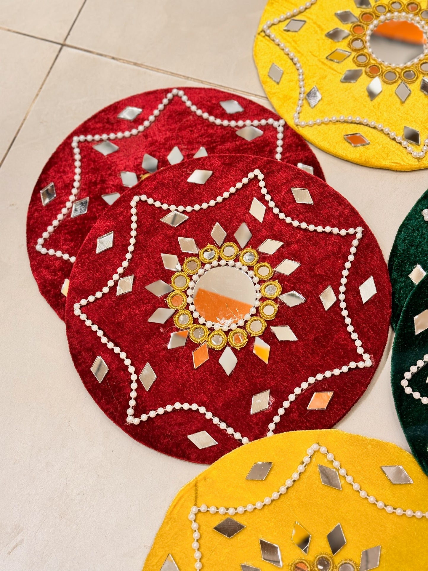 Velvet Mirror Plate Design 3