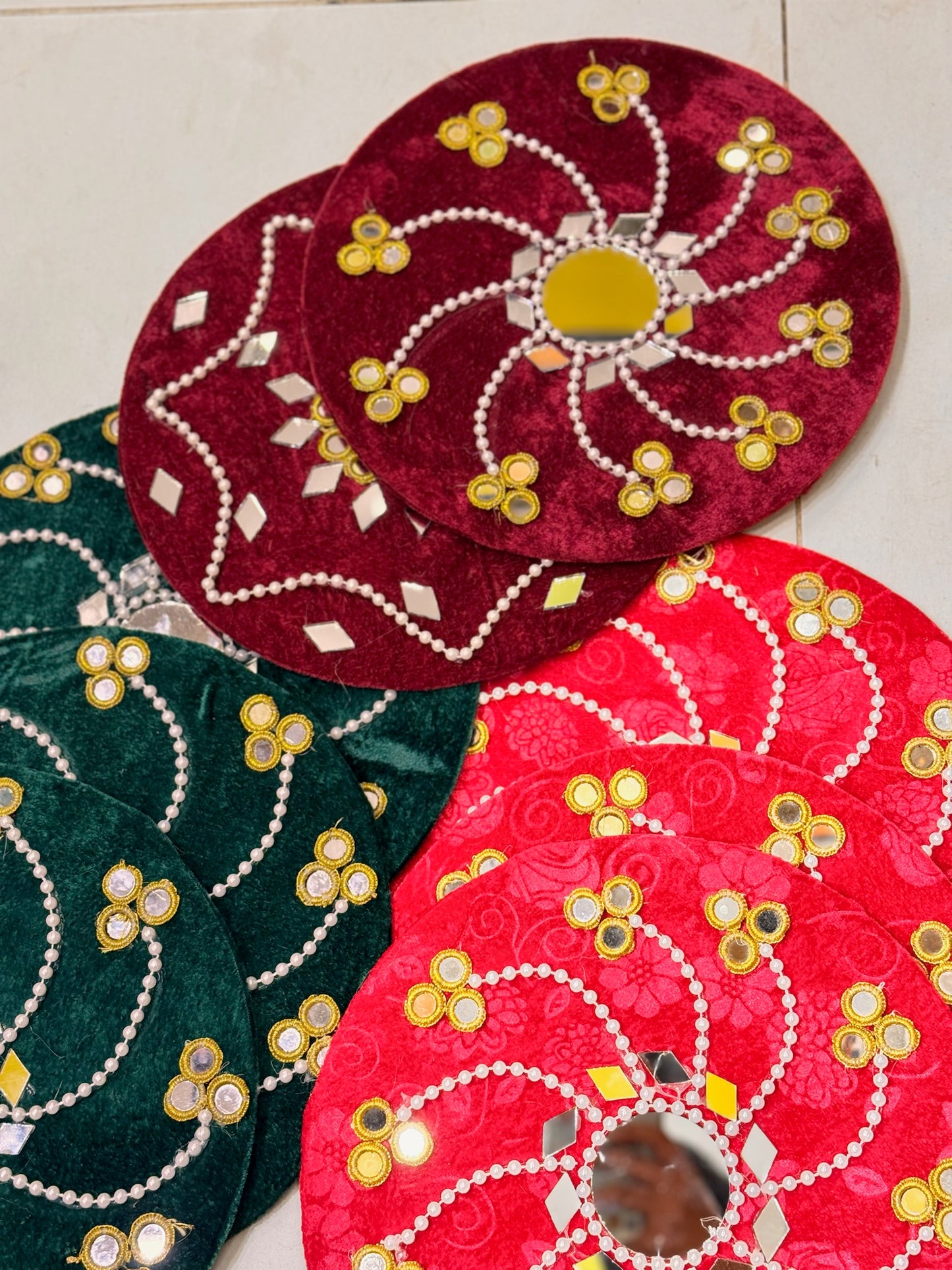 Velvet Mirror Plate Design 4