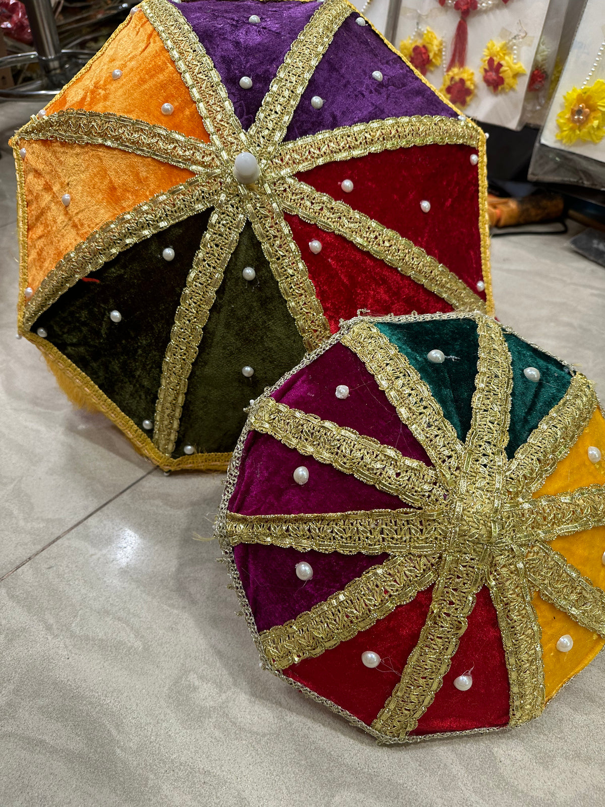 Decorative Velvet Umbrella Set 1