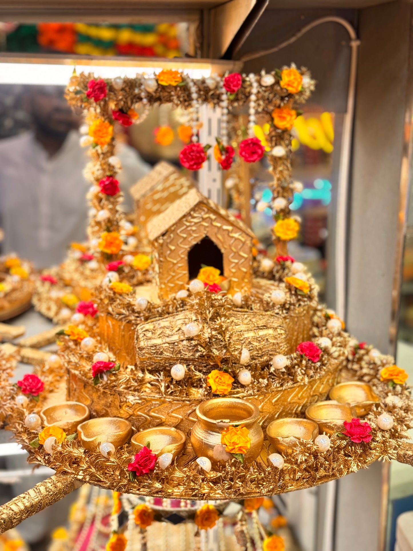Gold Work Hut Thaal