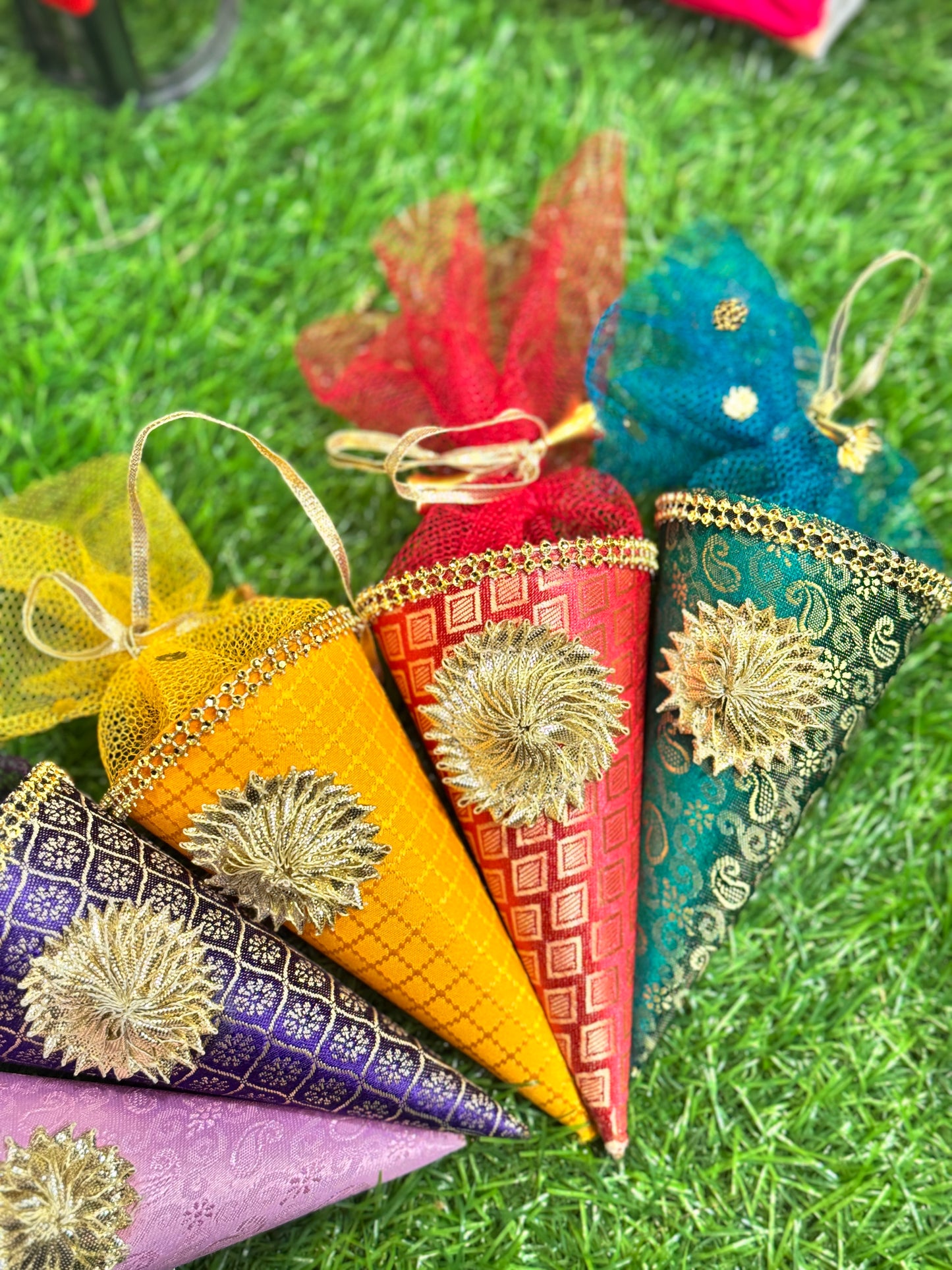 Cone Favor Box