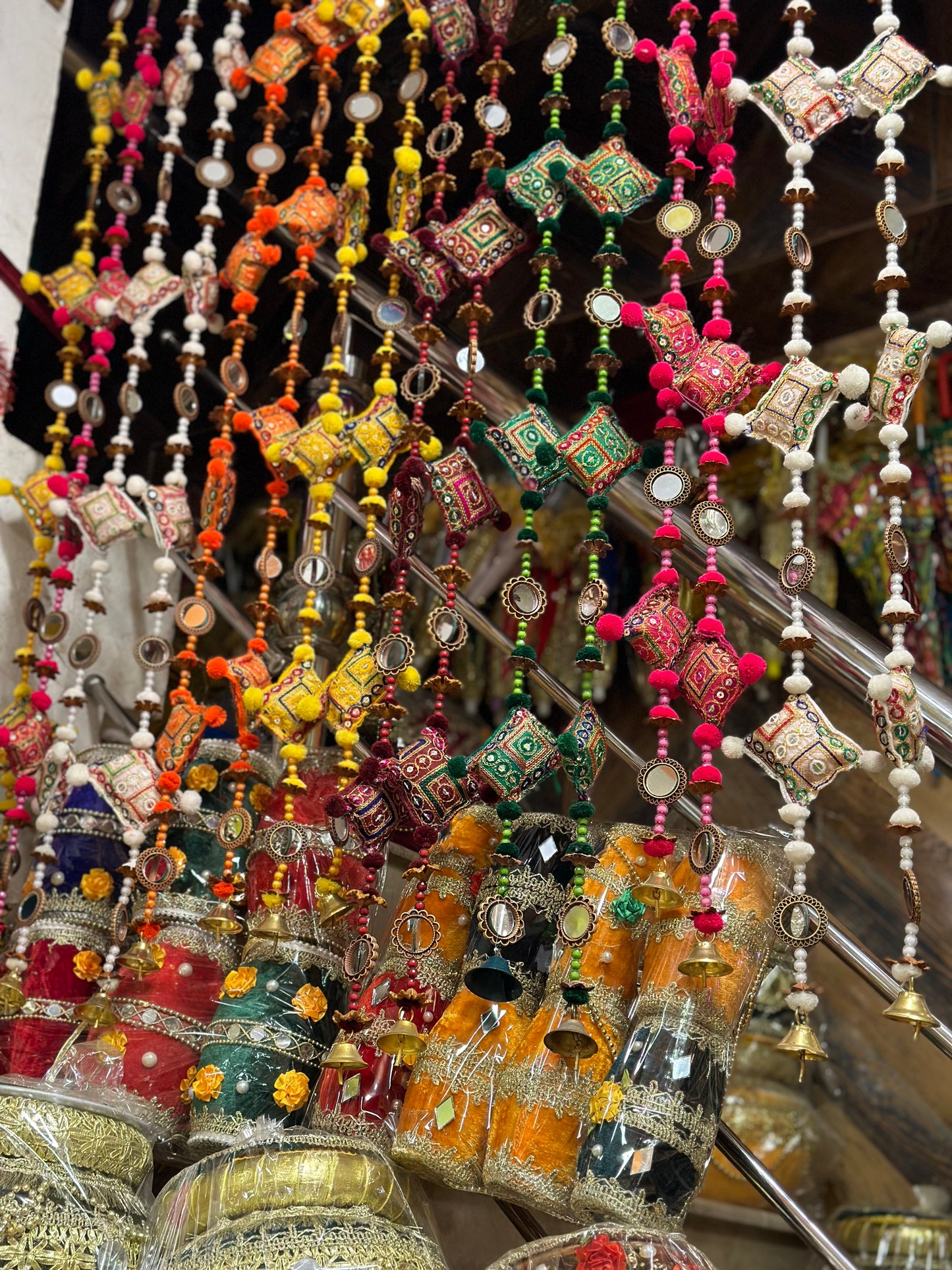 Bell Tesels Laria