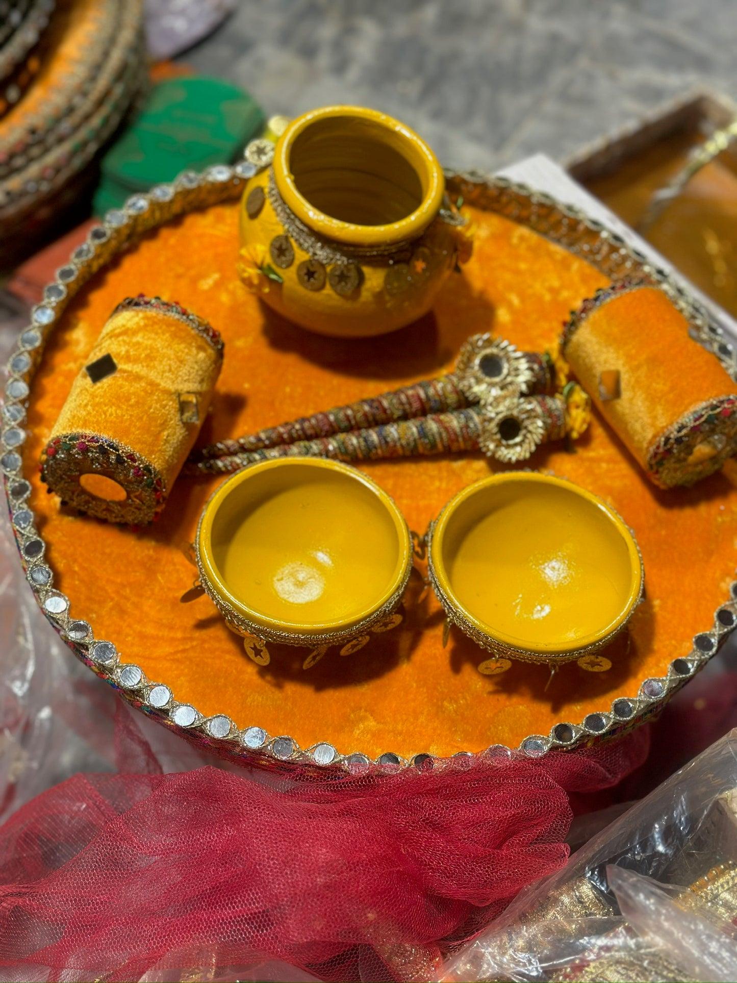 Velvet Round Diya Cone Thaal