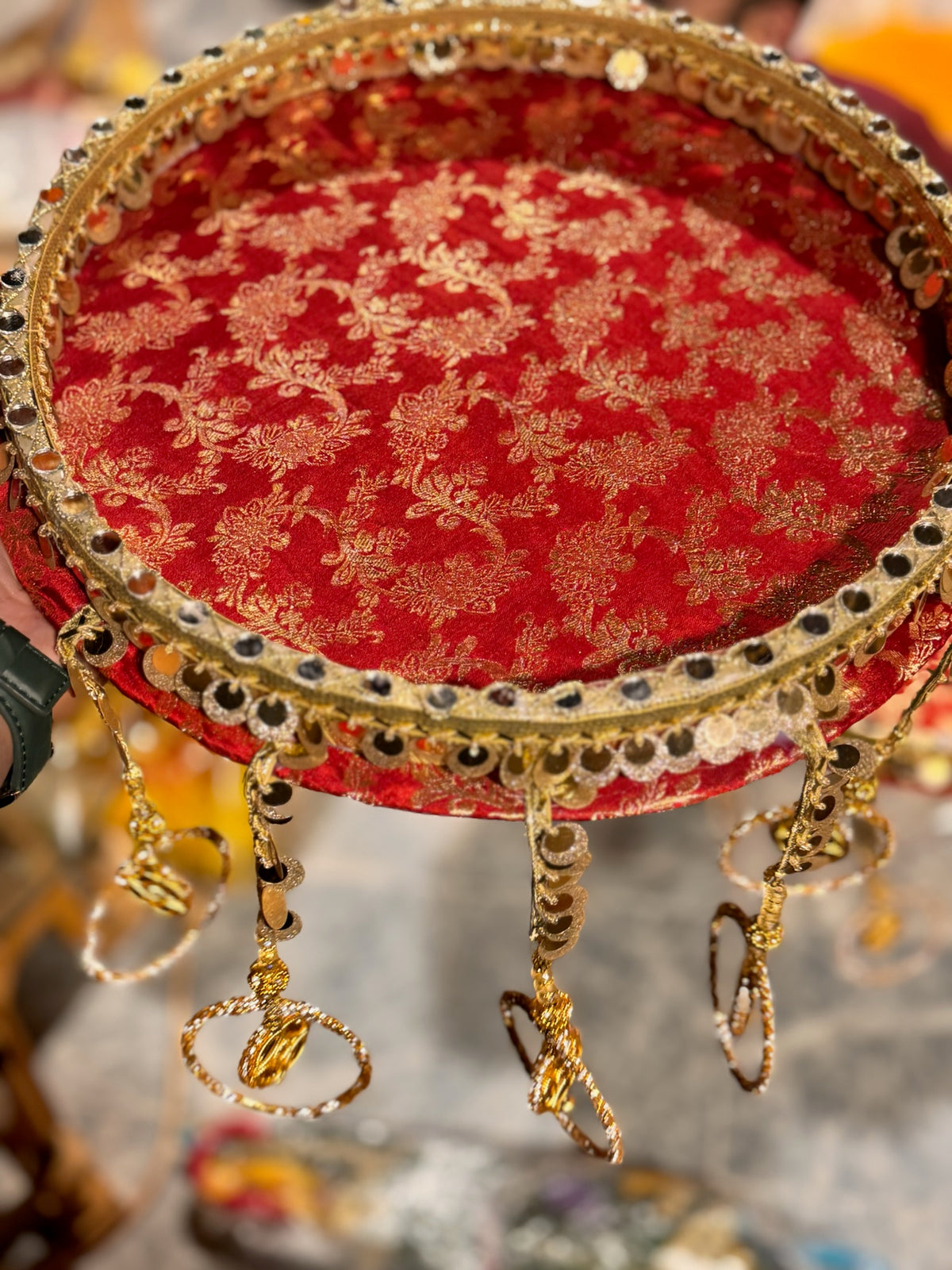 Velvet Round Hanging Tray