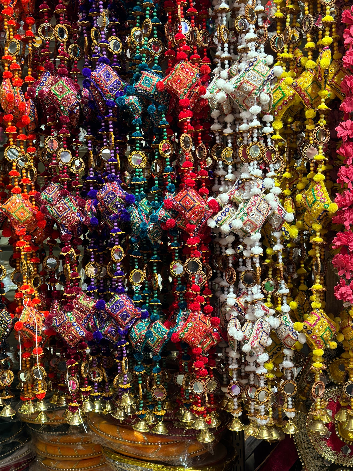 Bell Tesels Laria