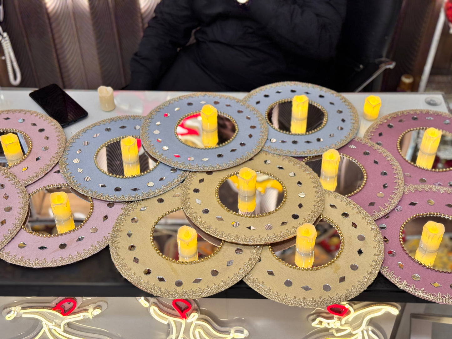 Velvet Mirror Plates Pastel Theme