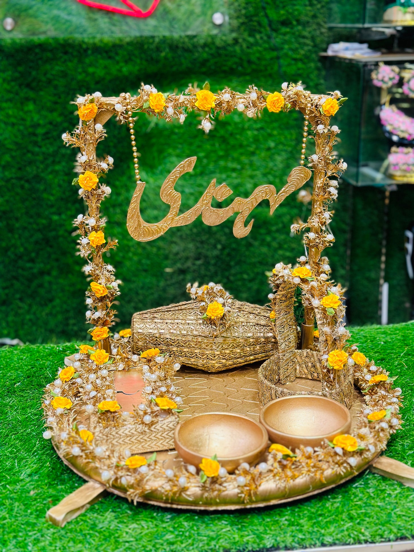 Gold Work Thaal