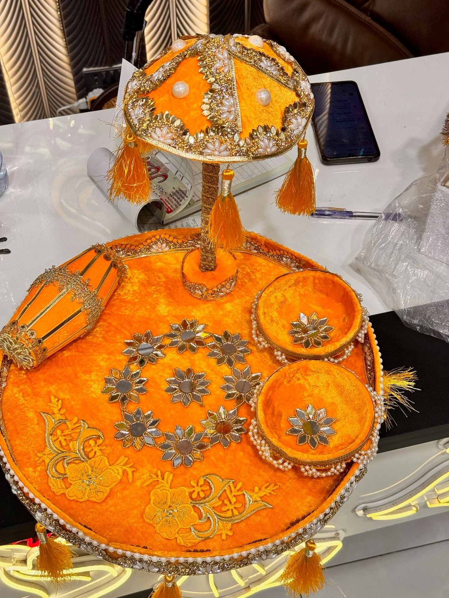 Velvet Dholki Umbrella Thaal