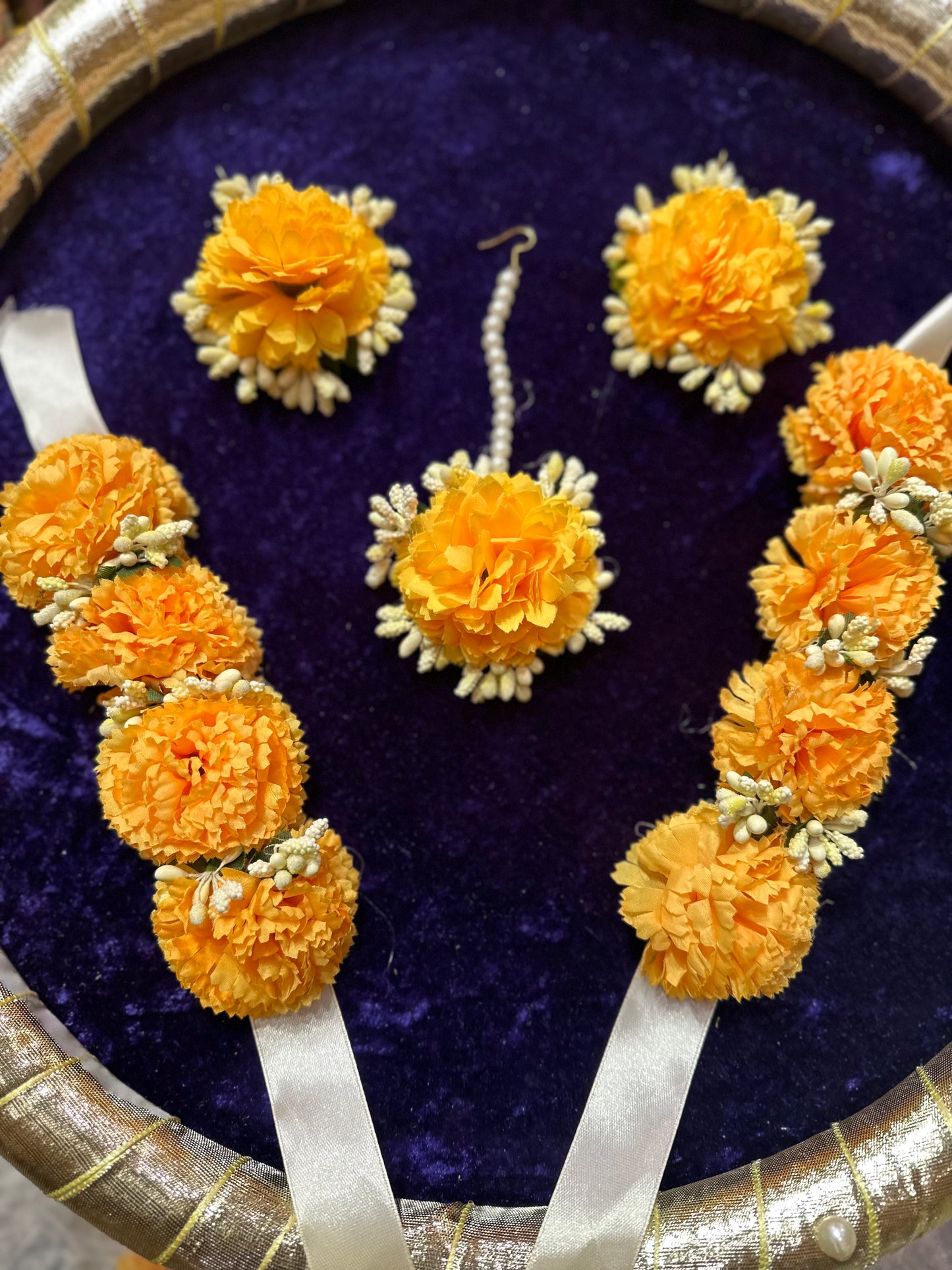 Garland Jewelry Set