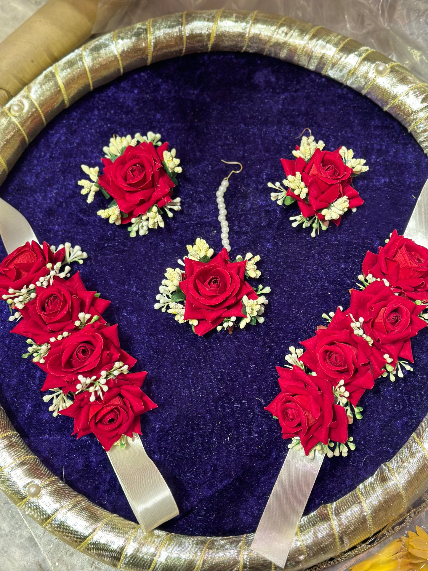 Garland Jewelry Set