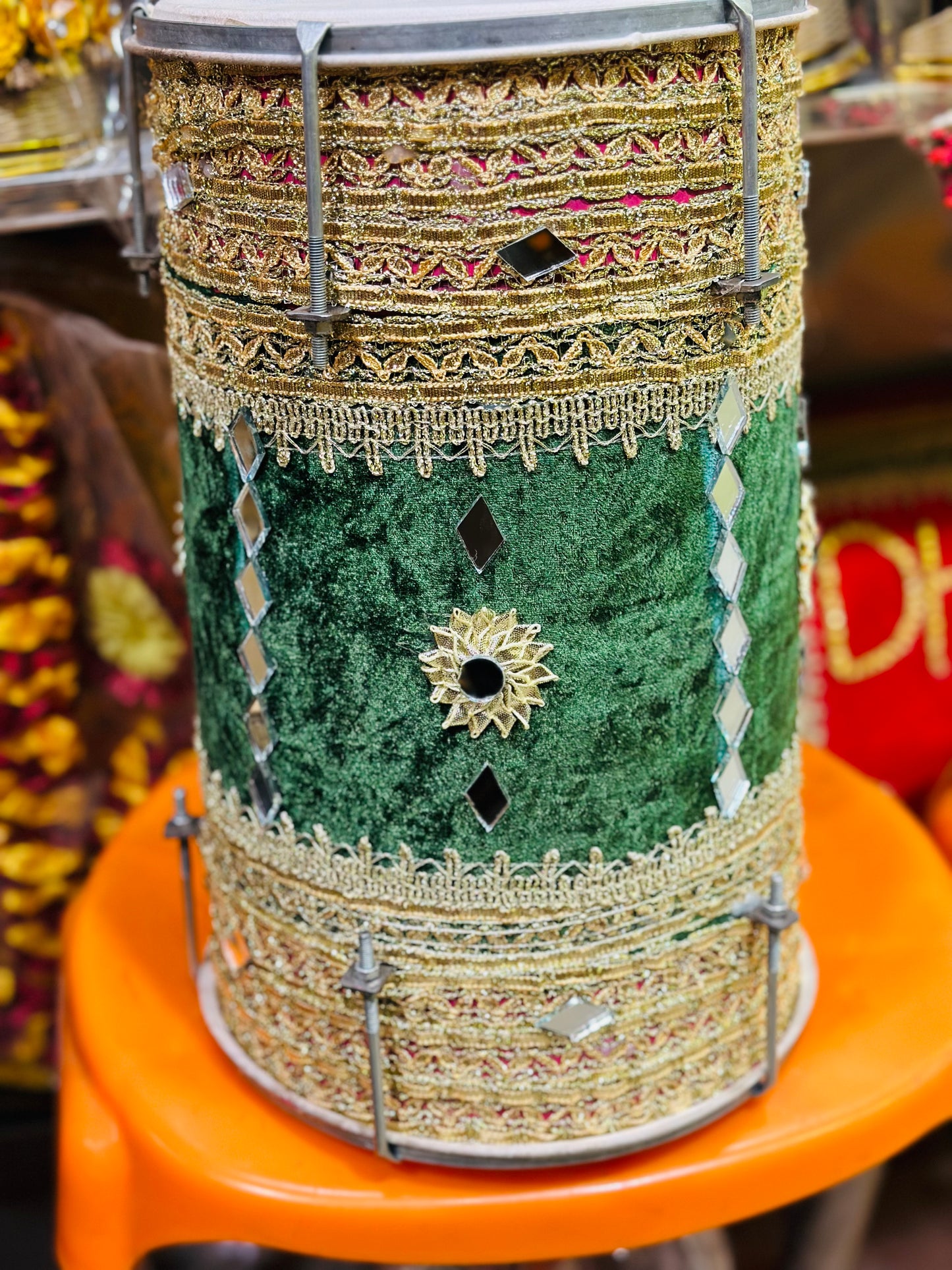 Ambi Velvet Dholak