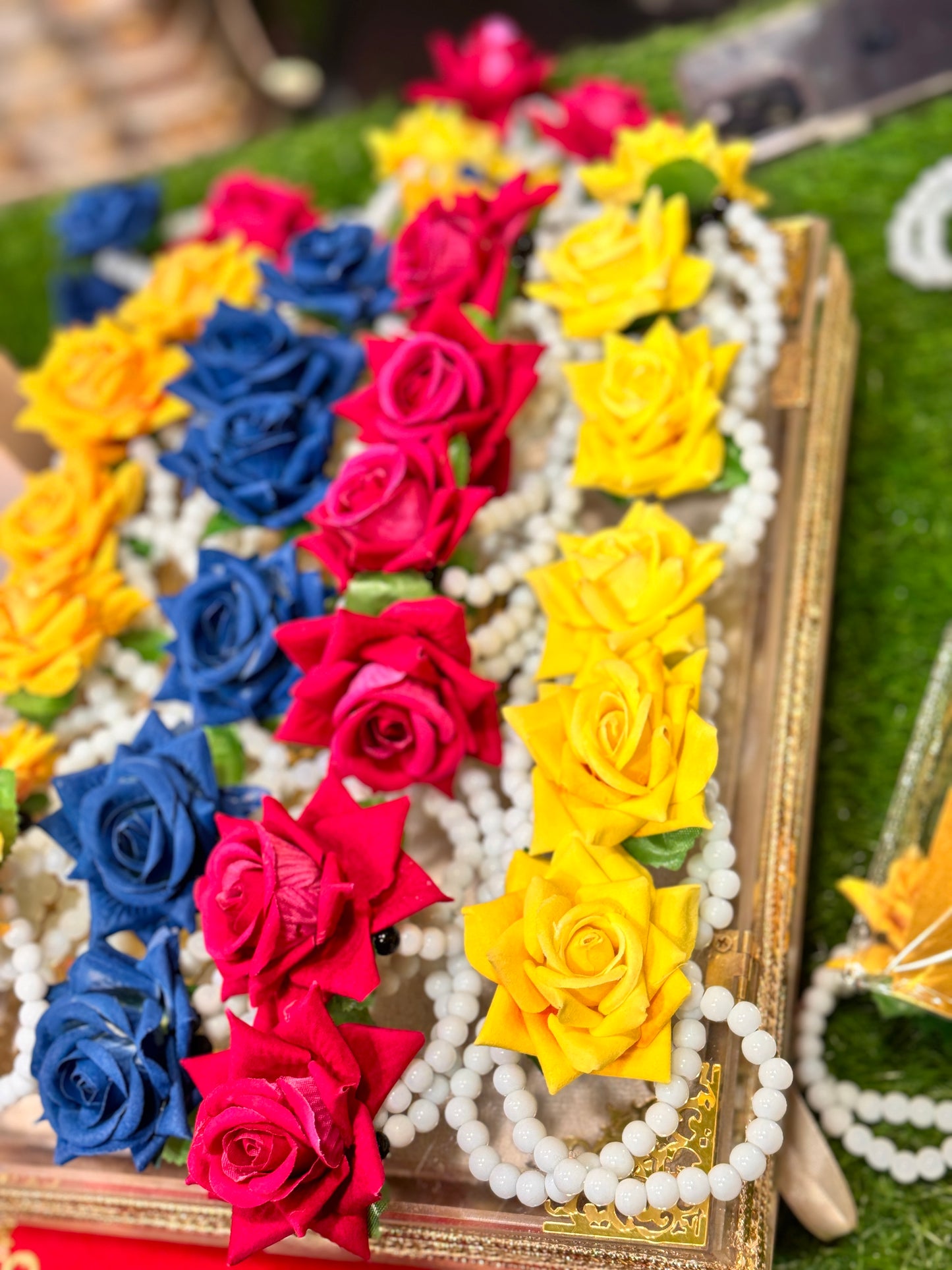Floral Design Gajray 12 PCS