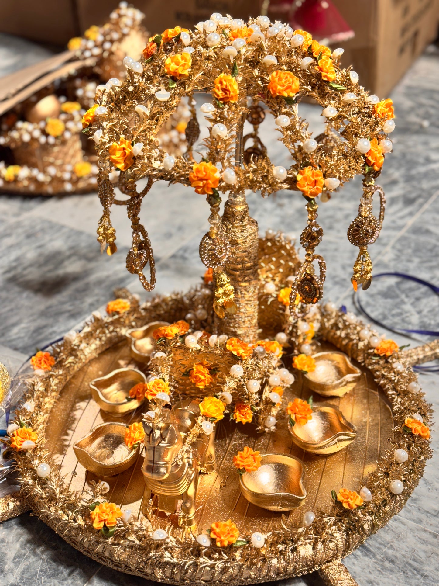 Gold Work Baghi Thaal