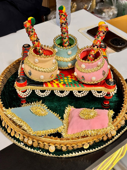 Mehndi Round Velvet Diya Thaal