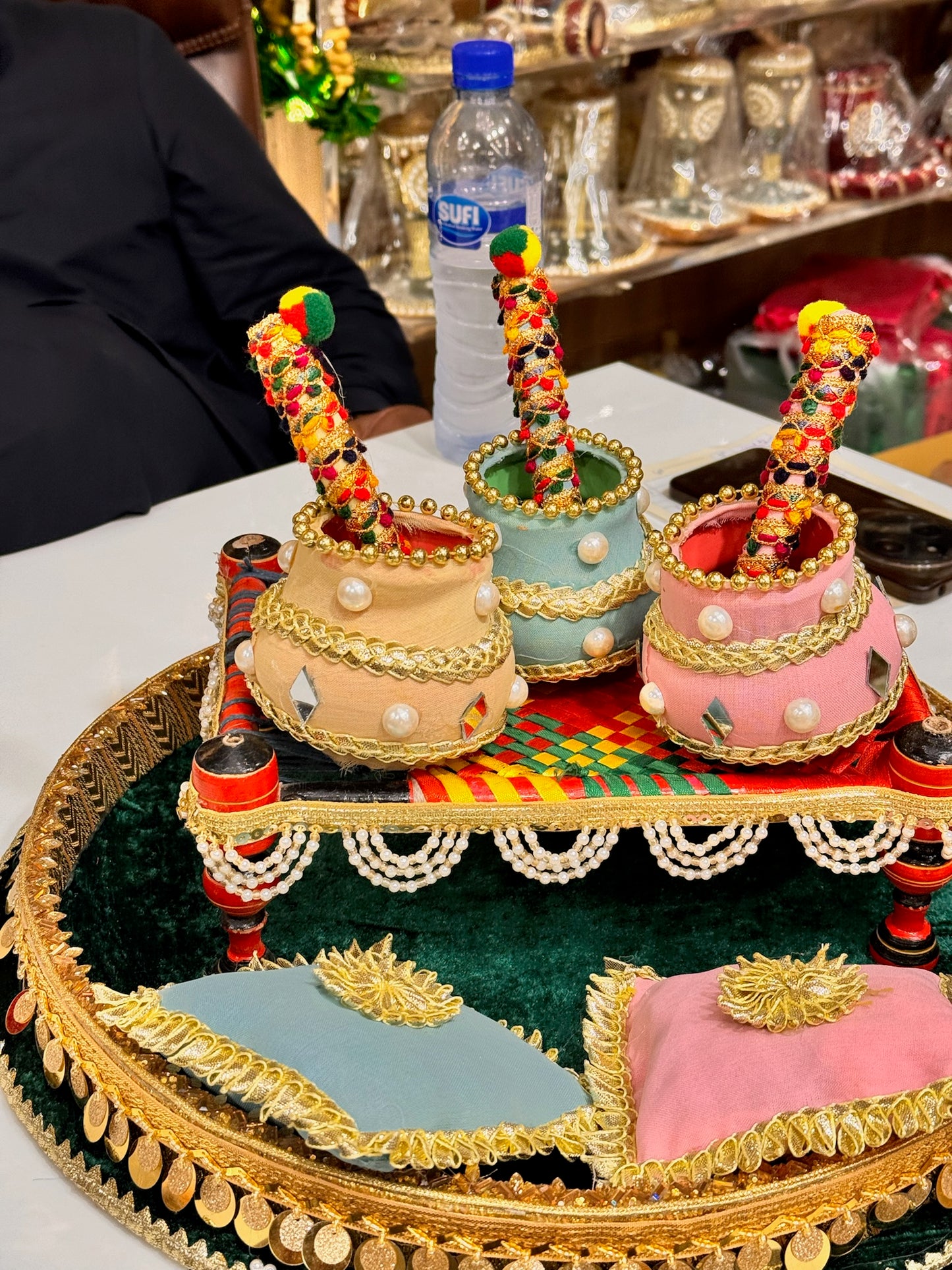 Mehndi Round Velvet Diya Thaal