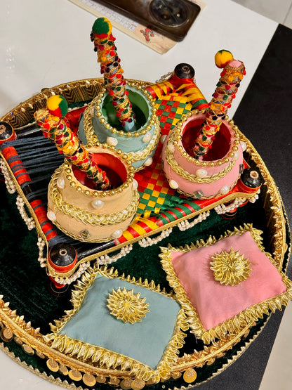 Mehndi Round Velvet Diya Thaal
