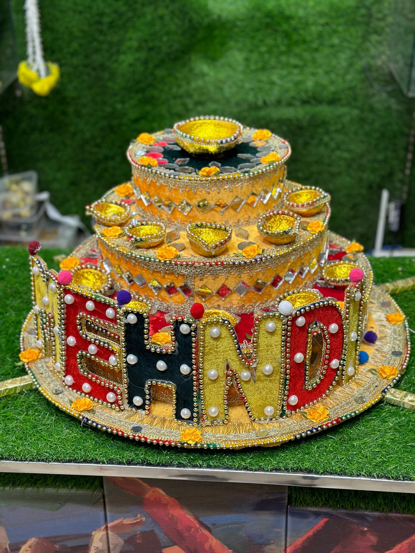 Mehndi Cake Thall