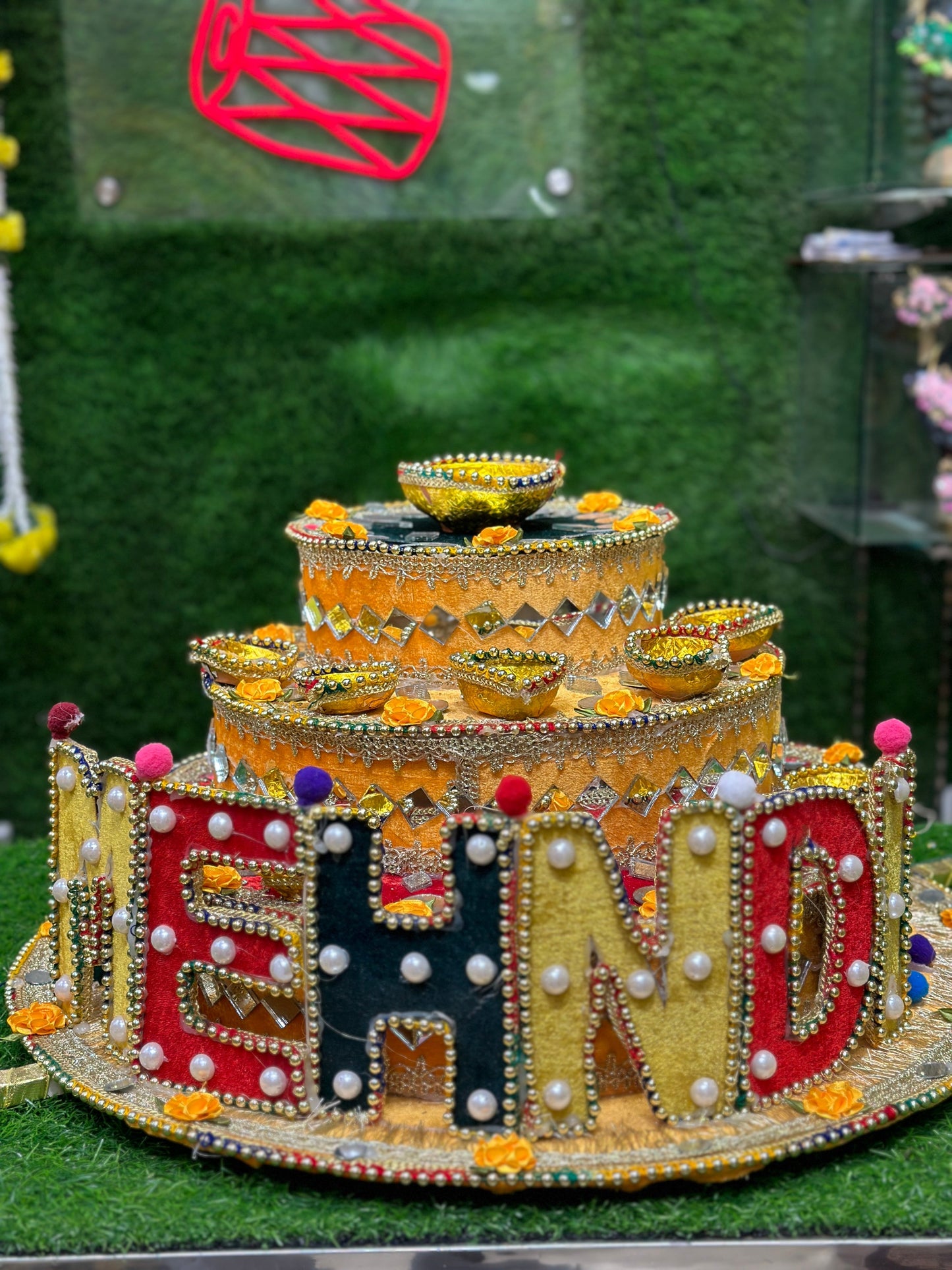 Mehndi Cake Thall