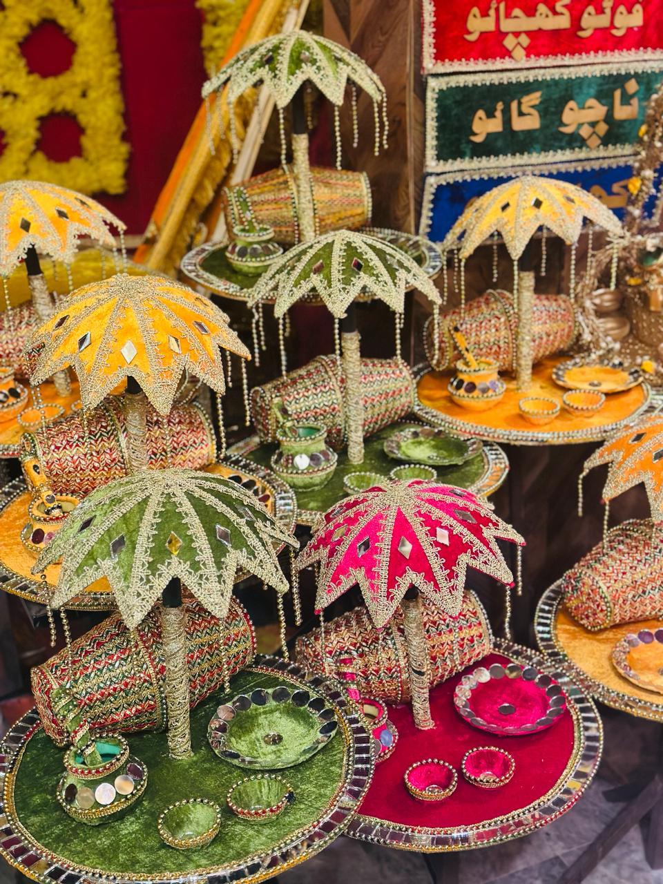 Velvet Umbrella Thaal