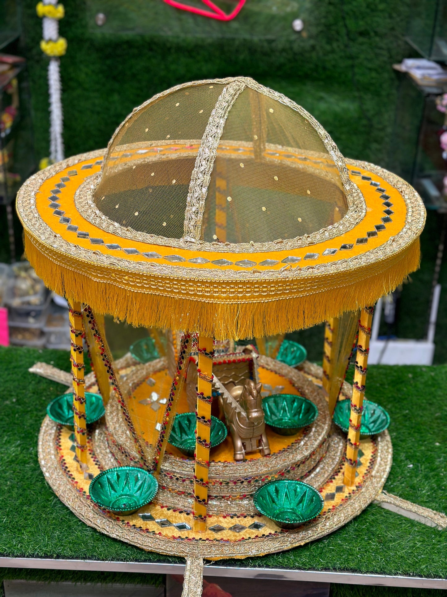 Velvet Bagi Tomb Thall