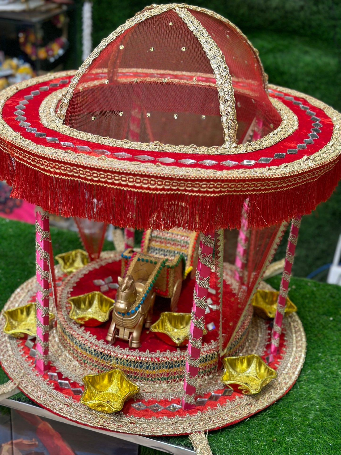 Velvet Bagi Tomb Thall